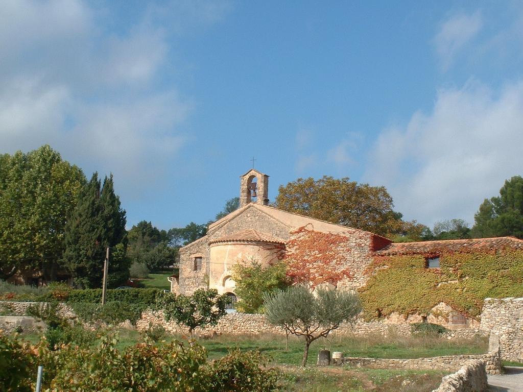 Bed and Breakfast Mas De L'Olivette Cotignac Exterior foto